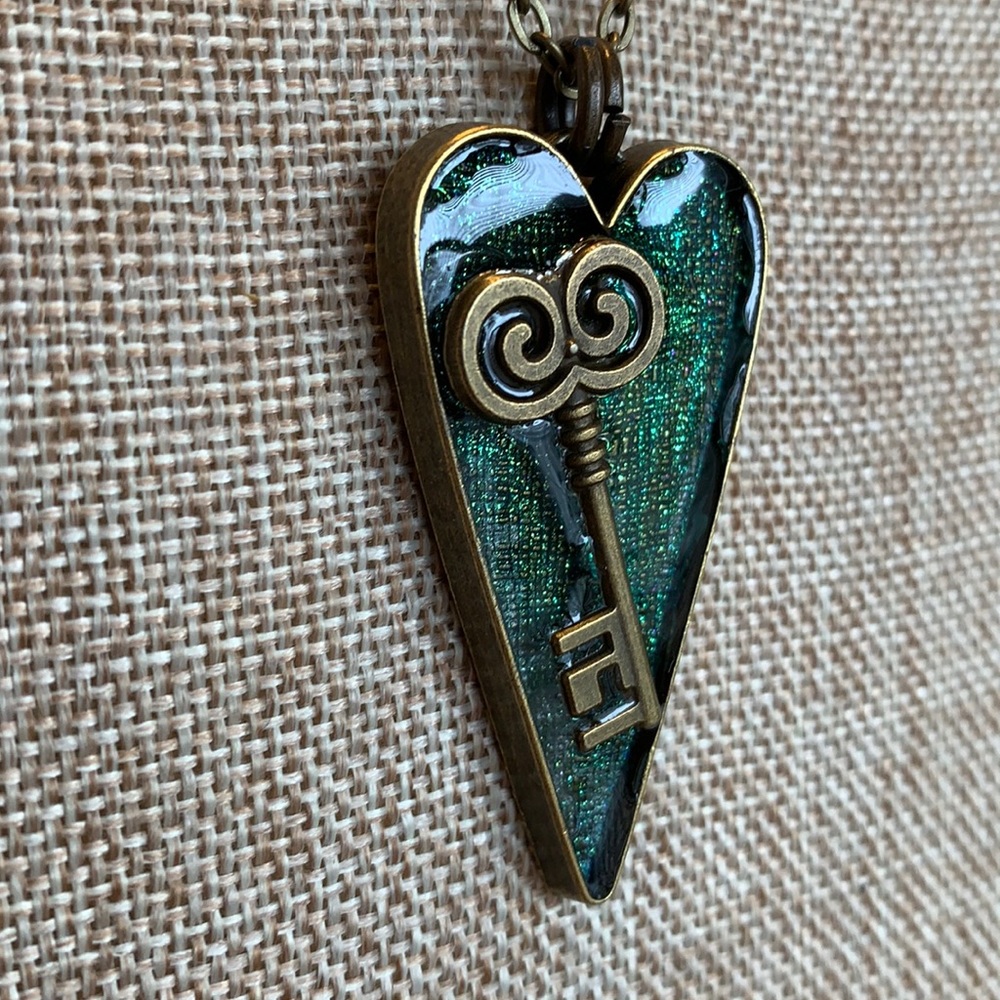 Heart Key Handmade Resin Layered Key Necklace New